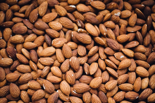 Uncover the Benefits of Using Almond Flour in Meals &amp; Desserts